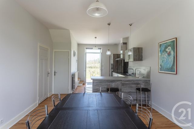 maison à vendre - 6 pièces - 125.0 m2 - LES QUATRE ROUTES DU LOT - 46 - MIDI-PYRENEES - Century 21 Cabinet Théron maison à vendre - 6 pièces - 125.0 m2 - LES QUATRE ROUTES DU LOT - 46 - MIDI-PYRENEES - Century 21 Cabinet Théron