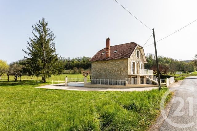 maison à vendre - 6 pièces - 125.0 m2 - LES QUATRE ROUTES DU LOT - 46 - MIDI-PYRENEES - Century 21 Cabinet Théron maison à vendre - 6 pièces - 125.0 m2 - LES QUATRE ROUTES DU LOT - 46 - MIDI-PYRENEES - Century 21 Cabinet Théron