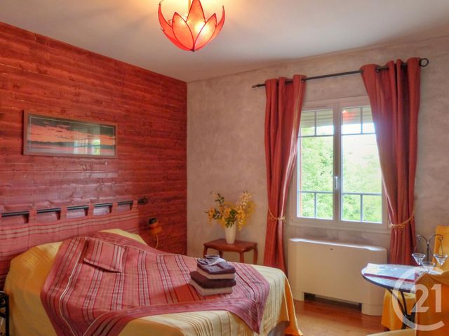Afficher la photo en grand maison à vendre - 20 pièces - 419.0 m2 - GRAMAT - 46 - MIDI-PYRENEES - Century 21 Cabinet Théron