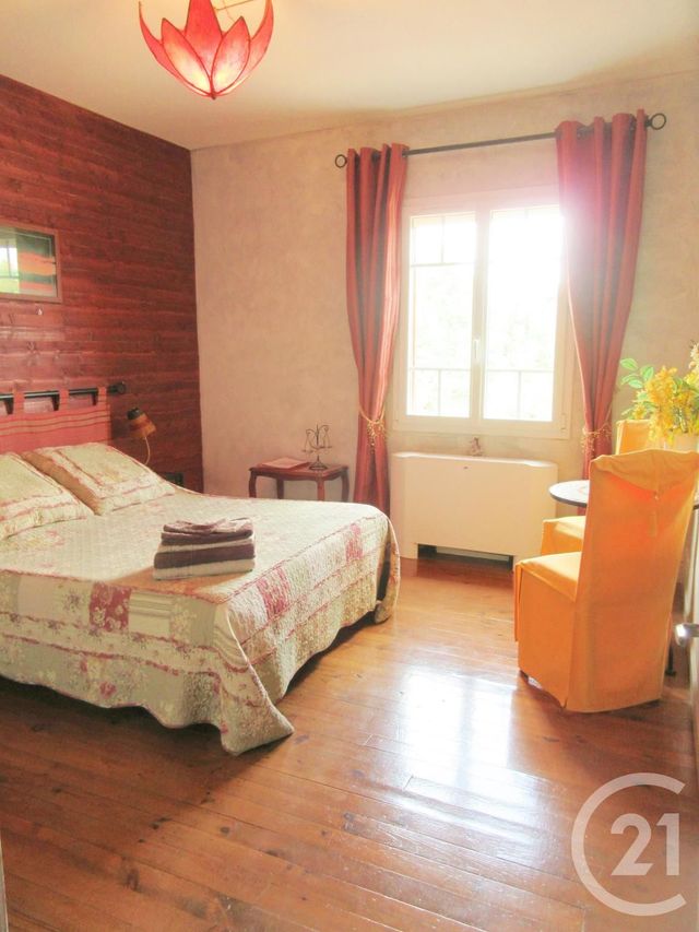 Afficher la photo en grand maison à vendre - 20 pièces - 419.0 m2 - GRAMAT - 46 - MIDI-PYRENEES - Century 21 Cabinet Théron