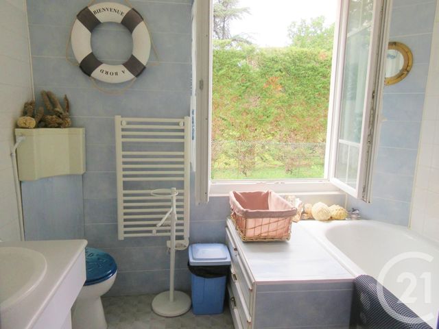 Afficher la photo en grand maison à vendre - 20 pièces - 419.0 m2 - GRAMAT - 46 - MIDI-PYRENEES - Century 21 Cabinet Théron