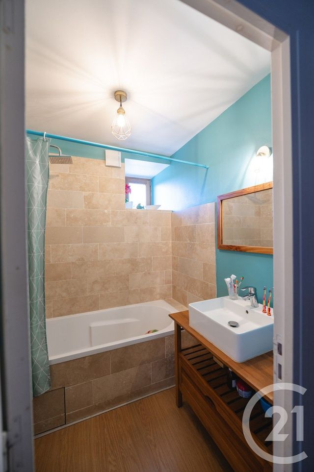 maison à vendre - 6 pièces - 193.0 m2 - MONTVALENT - 46 - MIDI-PYRENEES - Century 21 Cabinet Théron