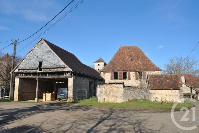 maison à vendre - 3 pièces - 210.0 m2 - LA CHAPELLE AUX SAINTS - 19 - LIMOUSIN - Century 21 Cabinet Théron