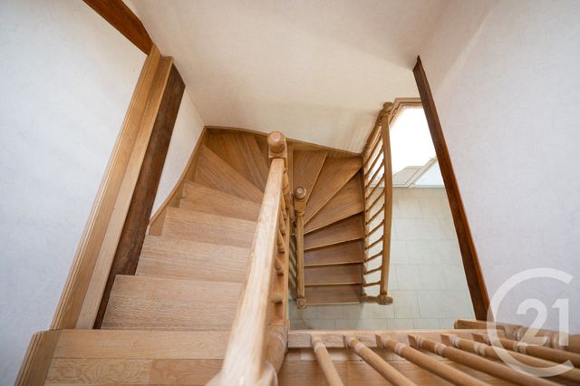 maison à vendre - 5 pièces - 138.1 m2 - ST MICHEL DE BANNIERES - 46 - MIDI-PYRENEES - Century 21 Cabinet Théron