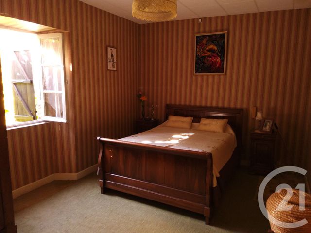 maison à vendre - 9 pièces - 241.3 m2 - MARCILLAC LA CROZE - 19 - LIMOUSIN - Century 21 Cabinet Théron