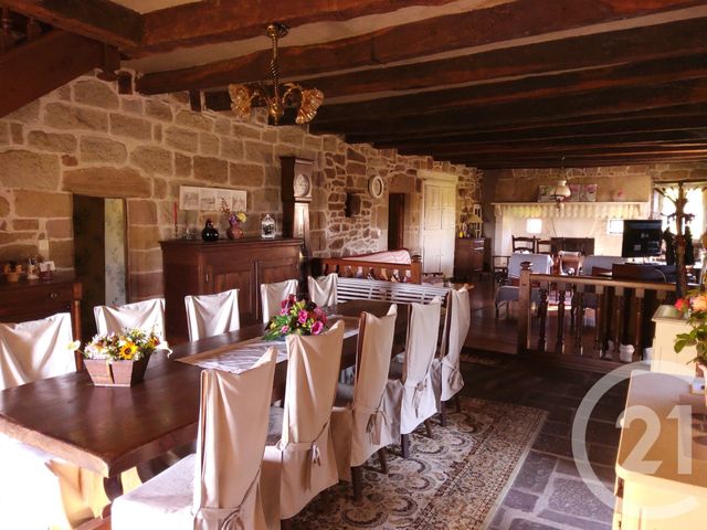 maison à vendre - 9 pièces - 241.3 m2 - MARCILLAC LA CROZE - 19 - LIMOUSIN - Century 21 Cabinet Théron