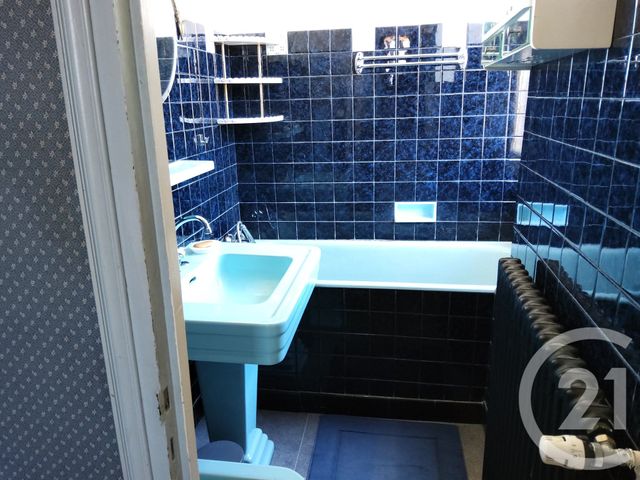 maison à vendre - 7 pièces - 195.55 m2 - LES QUATRE ROUTES DU LOT - 46 - MIDI-PYRENEES - Century 21 Cabinet Théron