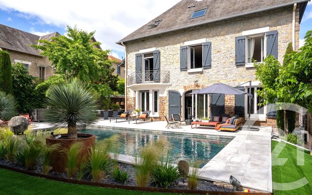 maison à vendre - 7 pièces - 261.0 m2 - BRIVE LA GAILLARDE - 19 - LIMOUSIN - Century 21 Cabinet Théron