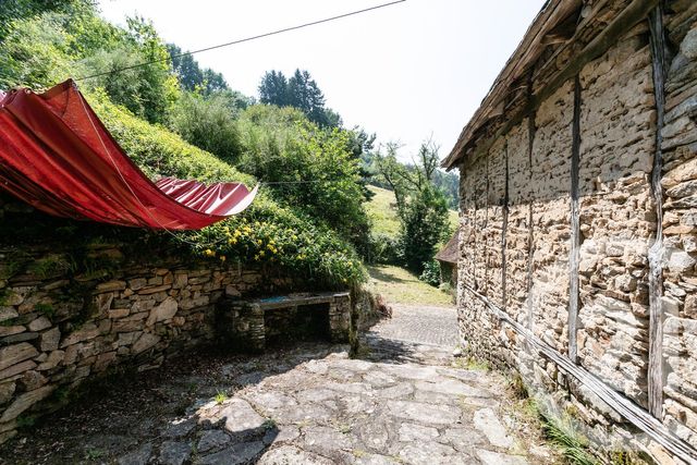 maison à vendre - 7 pièces - 195.0 m2 - BASSIGNAC LE BAS - 19 - LIMOUSIN - Century 21 Cabinet Théron