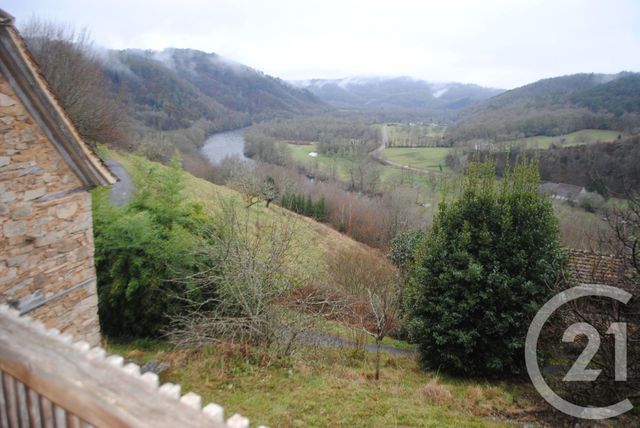 maison à vendre - 7 pièces - 195.0 m2 - BASSIGNAC LE BAS - 19 - LIMOUSIN - Century 21 Cabinet Théron