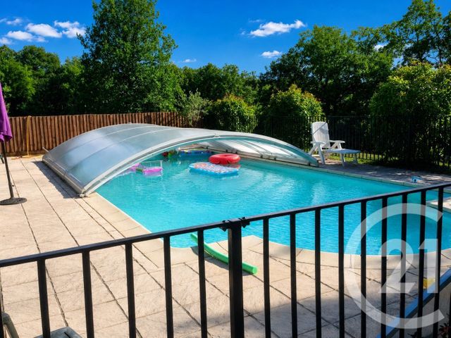 maison à vendre - 10 pièces - 249.0 m2 - SARRAZAC - 46 - MIDI-PYRENEES - Century 21 Cabinet Théron