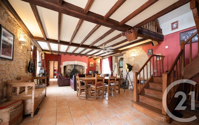 maison à vendre - 10 pièces - 249.0 m2 - SARRAZAC - 46 - MIDI-PYRENEES - Century 21 Cabinet Théron