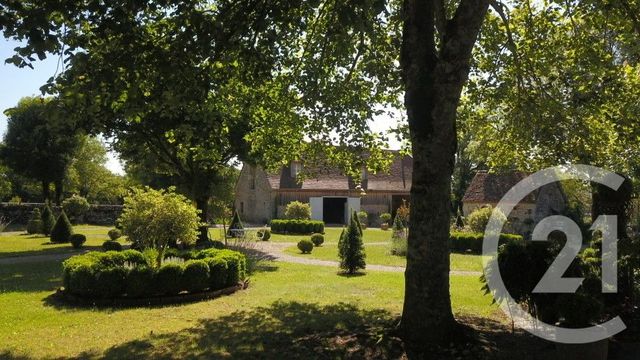 maison à vendre - 12 pièces - 370.0 m2 - MONTVALENT - 46 - MIDI-PYRENEES - Century 21 Cabinet Théron