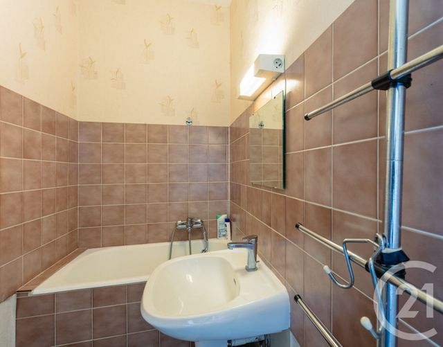maison à vendre - 4 pièces - 95.0 m2 - MARTEL - 46 - MIDI-PYRENEES - Century 21 Cabinet Théron