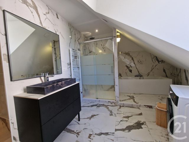 Appartement à vendre - 3 pièces - 87.55 m2 - BRIVE LA GAILLARDE - 19 - LIMOUSIN - Century 21 Cabinet Théron