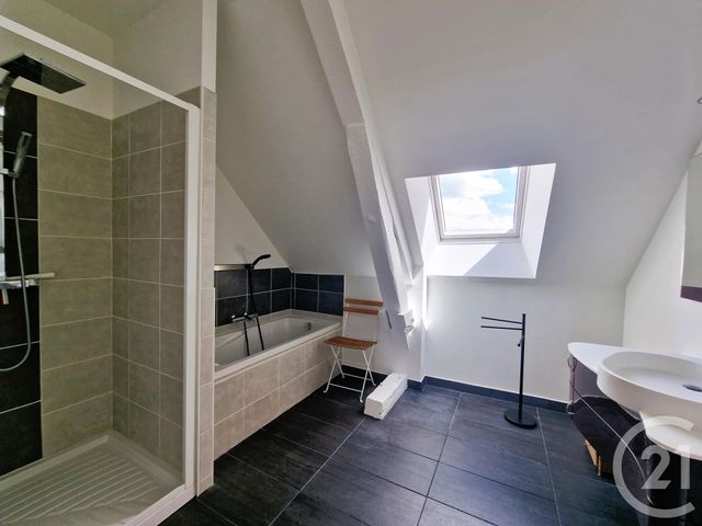 Appartement F5 à vendre - 6 pièces - 162.45 m2 - BRIVE LA GAILLARDE - 19 - LIMOUSIN - Century 21 Cabinet Théron