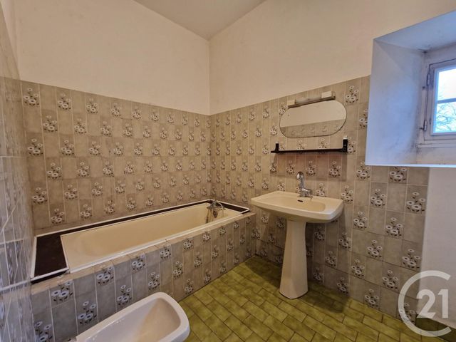 maison à vendre - 3 pièces - 93.0 m2 - NADAILLAC - 24 - AQUITAINE - Century 21 Cabinet Théron