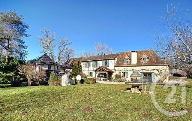 maison à vendre - 11 pièces - 256.0 m2 - BEAULIEU SUR DORDOGNE - 19 - LIMOUSIN - Century 21 Cabinet Théron